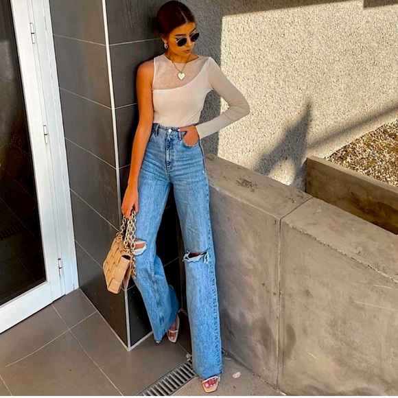 ZARA WIDE FULL LENGTH JEANS - Picture 1 of 9